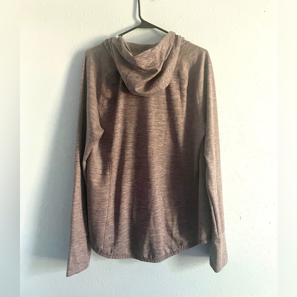 Lavender pullover - Picture 7 of 11